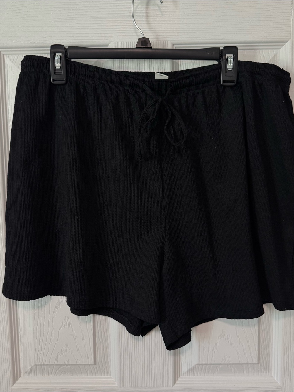 H&M Black Ribbed Drawstring Casual Shorts XL